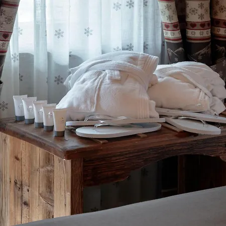 Matterhorn Francois - Alpine With Private & Breakfast 住宿加早餐酒店 布勒伊-切尔维尼亚